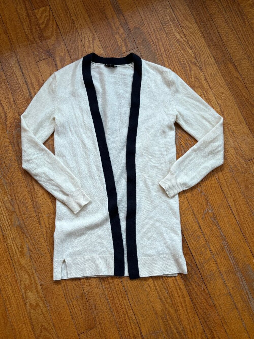 Womens Theory cashmere cardigan (Small)
